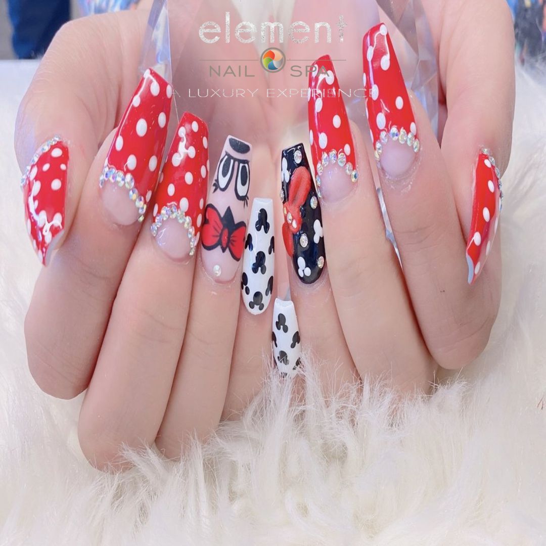 SNS nails