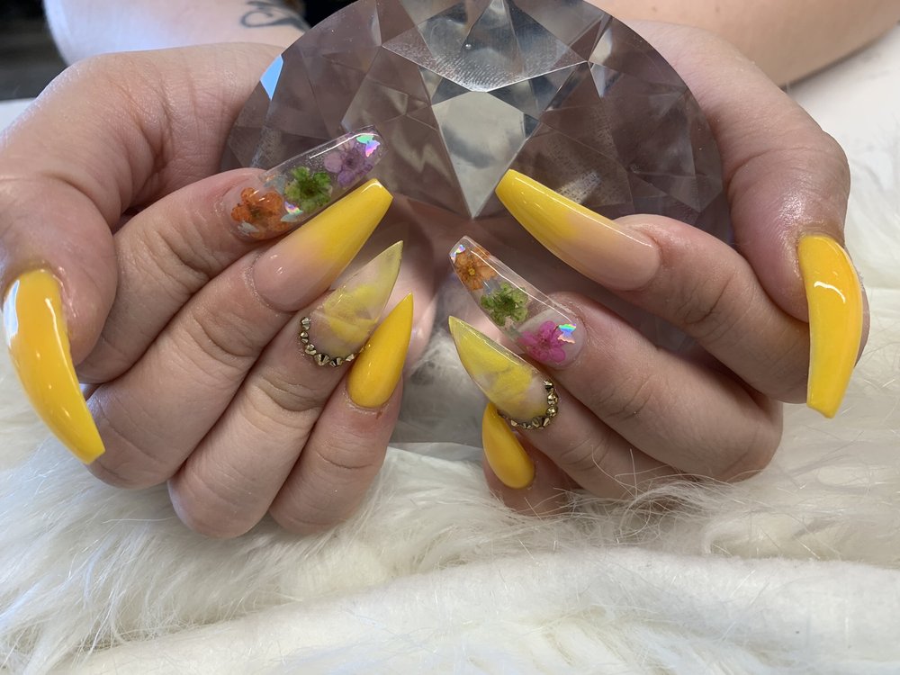 sns nails