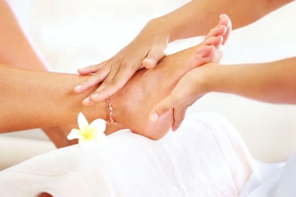 Best Pedicure Salon Avondale