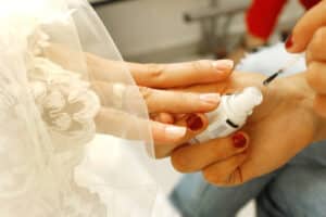 Need Bridal Nails in Avondale? Salons That Get It Right
